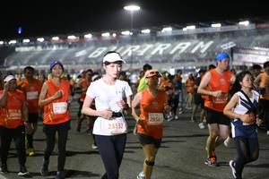 BIB: 2096, 28561, 23132
                            <button type="button" onclick="openModal(10856394)" class="btn btn-primary btn-sm float-right btn-popup" data-toggle="modal" data-target=".modal-high-quality">
                        <i class="fas fa-shopping-cart"></i> Add to Cart
                    </button>
                                            <button type="button" onclick="isThisMe(10856394, true)" class="btn btn-success btn-sm float-right btn-popup btn-isme hidden" data-toggle="tooltip" data-placement="bottom" title="นี่คือรูปของคุณใช่ไหม คลิกที่นี่เพื่อเอาเข้าอัลบั้ม">
                        <i class="fas fa-plus"></i> Add to album
                    </button>
                    <button type="button" onclick="isThisMe(10856394, false)" class="btn btn-warning btn-sm float-right btn-popup btn-isnotme hidden">
                        <i class="fas fa-ban"></i> Remove from album
                    </button>